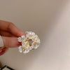 2022 Korea Design Jewelry White Acrylic Flower Earrings Elegant Women Statement Party Earrings Accessories