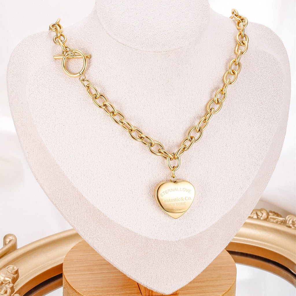 2022 18K Vintage Wedding Pearl Choker Heart Necklace For Women Geometric Heart Pendant Necklaces Jewelry collier de perles