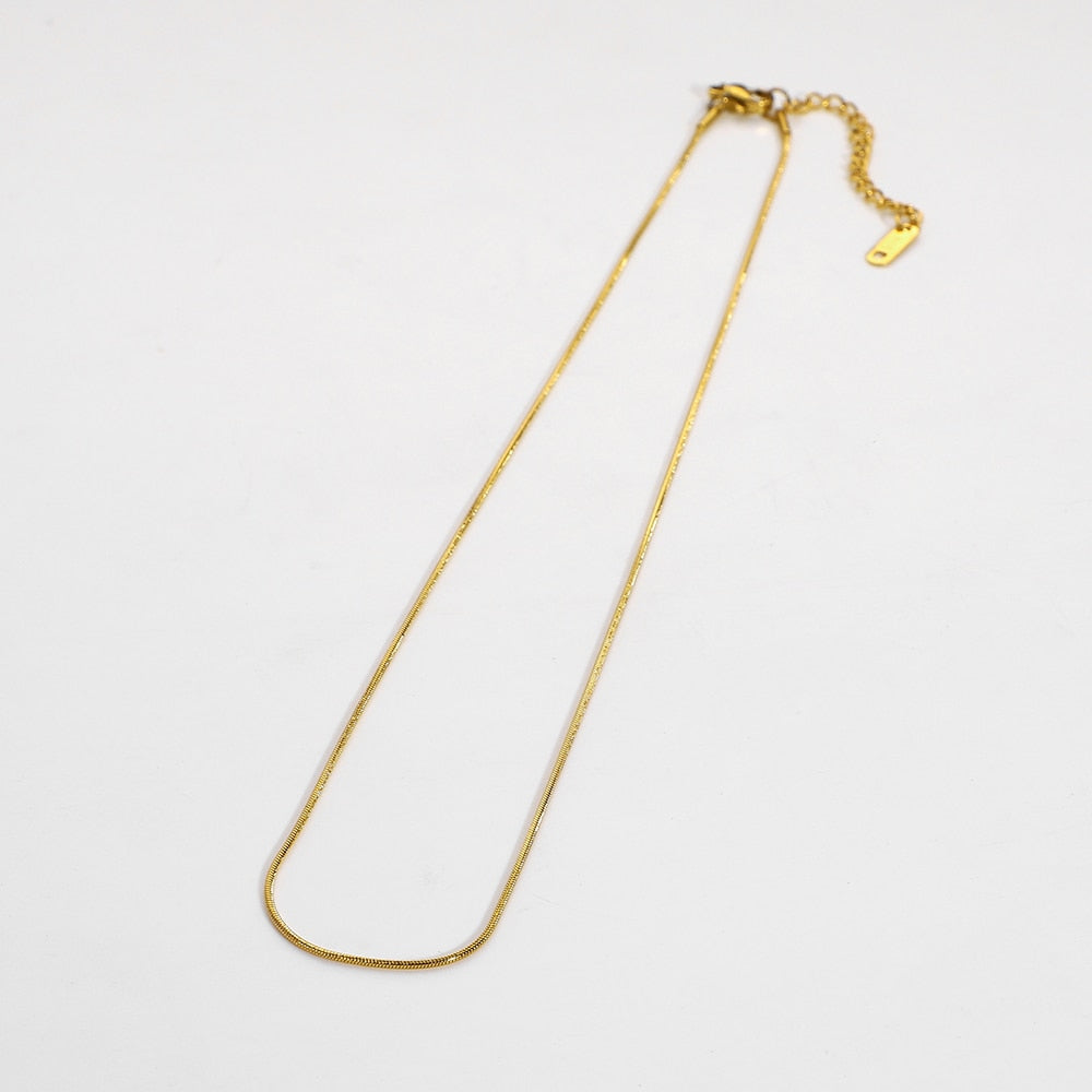 2022 Daily Mini Round Snake Bone Chain For Women 18K Gold Plated 1MM Stainless Steel Thin Herringbone Chain Necklace Jewelry