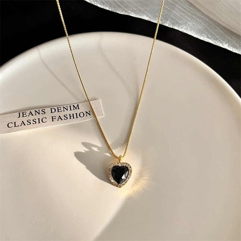 2022 Trend Love Heart Shell Necklace for Women Mnimalist Clavicle Chain Choker Wedding Party Aesthetic Jewelry