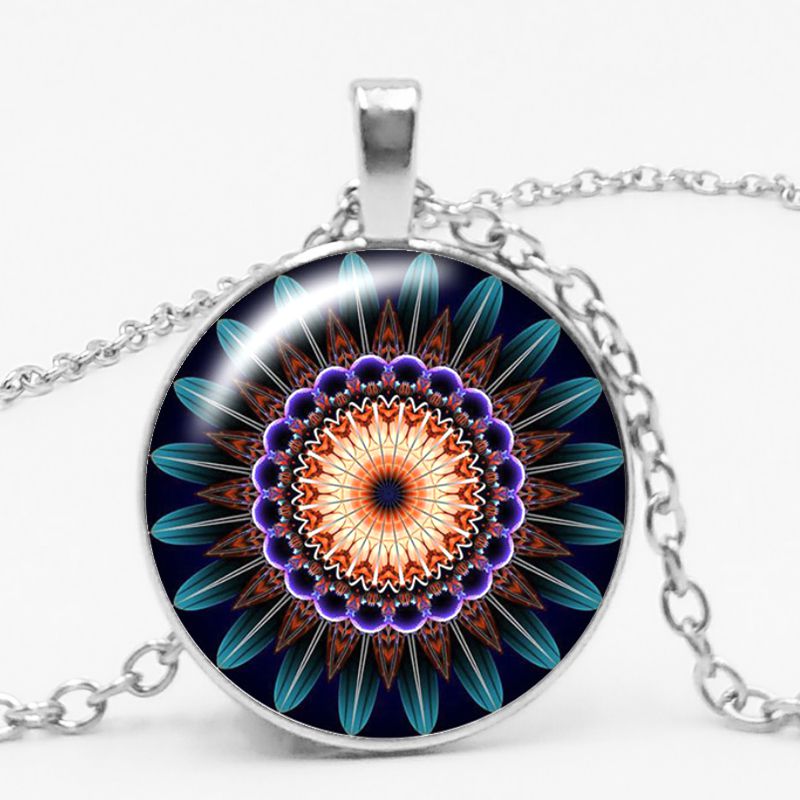 3-color Charm Kaleidoscope Buddhist Yoga Mandala Time Glass Gem Necklace Round Crystal Pendant Jewelry
