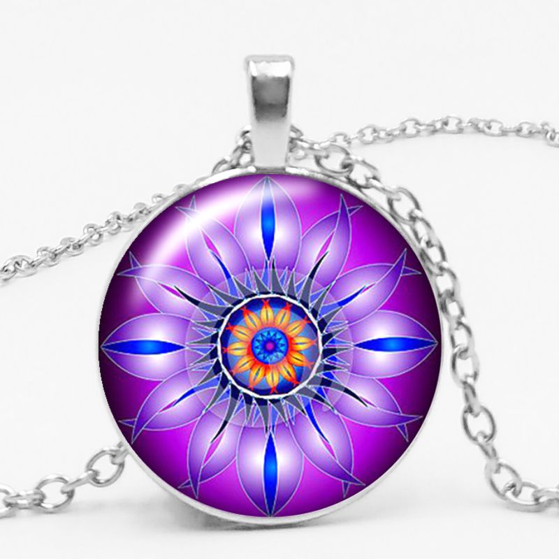 3-color Charm Kaleidoscope Buddhist Yoga Mandala Time Glass Gem Necklace Round Crystal Pendant Jewelry
