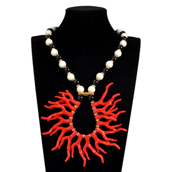3 color Simulated Pearl chain necklace for women autumn fashion jewelry display New design coral choker statement necklace