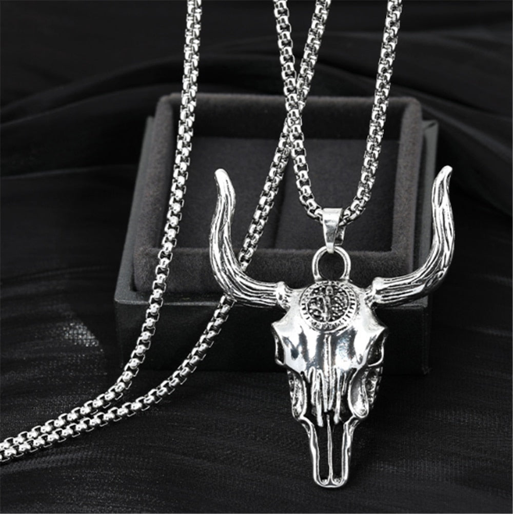 316L Stainless Steel Wild Bull Head Skull Cool Street Western Bull Bone Punk Pendant Men's Titanium Steel Necklace No Fade