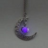 4 Colors Glow in the Dark Moon Necklace with Silver Color Crescent Moon Shaped Glowing Pendant Necklace for Christmas Gift