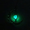 4 Colors Glow in the Dark Moon Necklace with Silver Color Crescent Moon Shaped Glowing Pendant Necklace for Christmas Gift