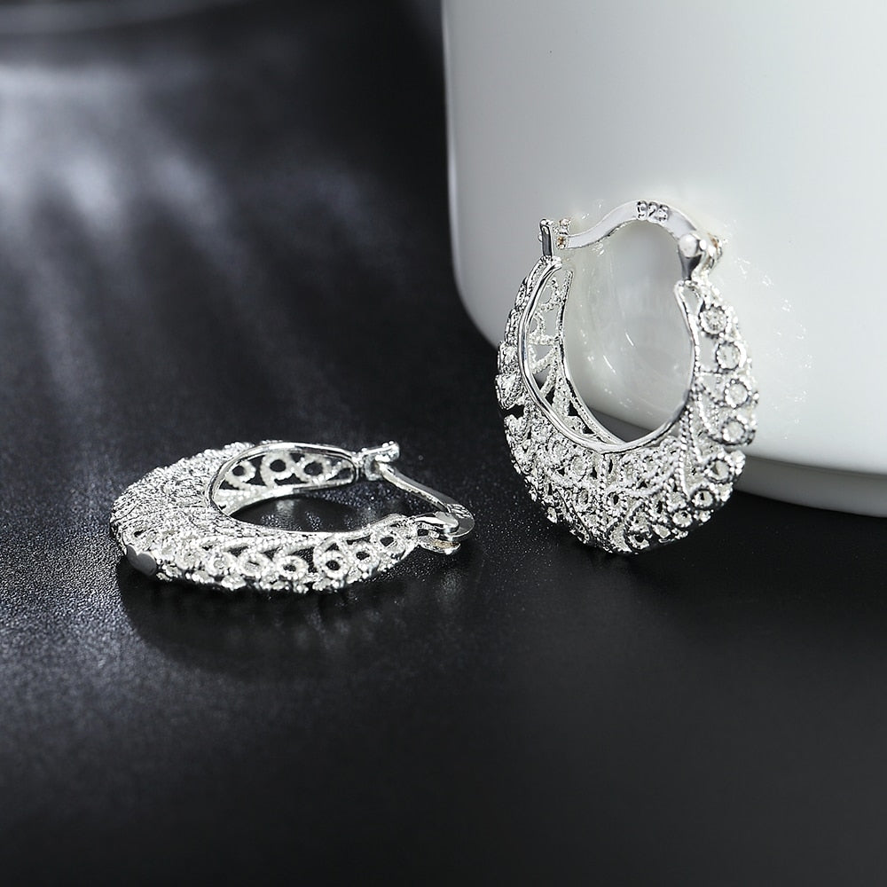 925 Stamp Silver Color Flower Circle Small Hoop Earrings For Women Sleeper Earrings Trend Wedding Jewelry Christmas Gift GaaBou