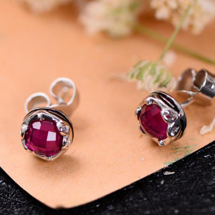 925 Sterling Silver Jewelry Red Corundum Earrings For Women Natural Stone Multi Faceted Vintage Simple Earring Studs