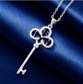 925 Sterling Silver Necklace Unique Key Pendant Necklace Charm Jewelry Ladies Long Chain 4 Colors