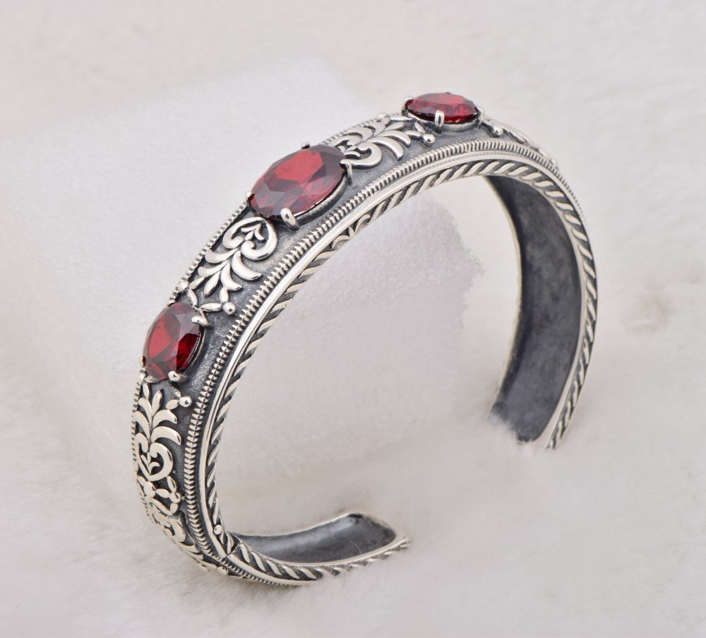 925 Sterling Silver Women Bangle Bohemia Vintage Antique Charm Bracelet Flower Carved Base Created Precious Stone Party Cocktail