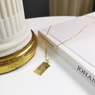 925 sterling silver Queen Elizabeth pendants necklace square card gold temperament necklace for women 2020 fashion jewelry gift