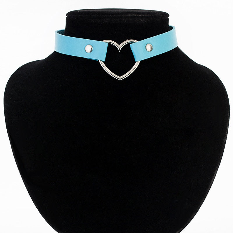 9Color Punk Leather Chokers Necklaces Women Party Heart Shape Pendant Necklace Female Collar Jewelry