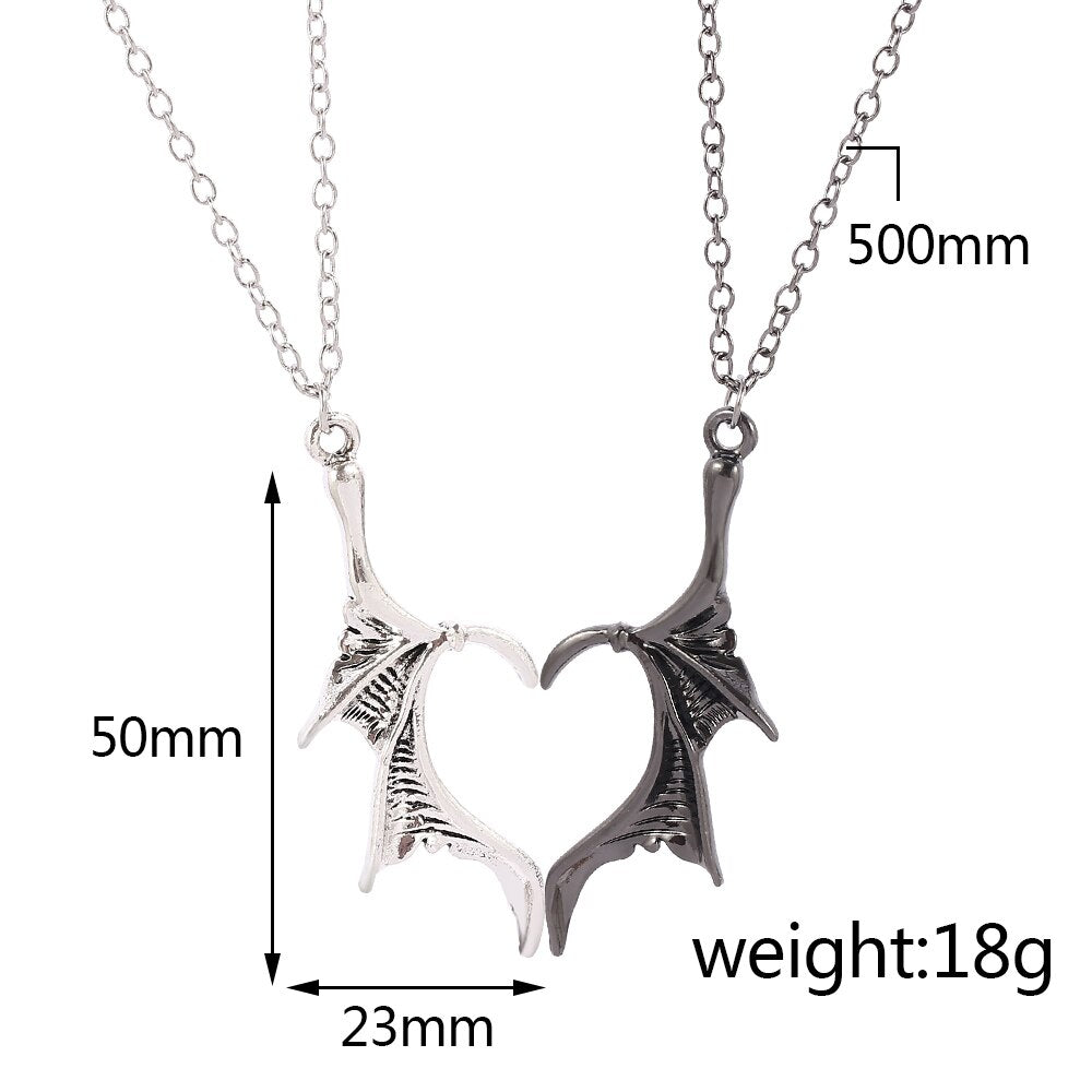 A pair of Heart-shaped Dragon Wings Vintage Pendant Necklace Charm Punk Lovers Necklace Vintage Mysterious Charm For Man Women