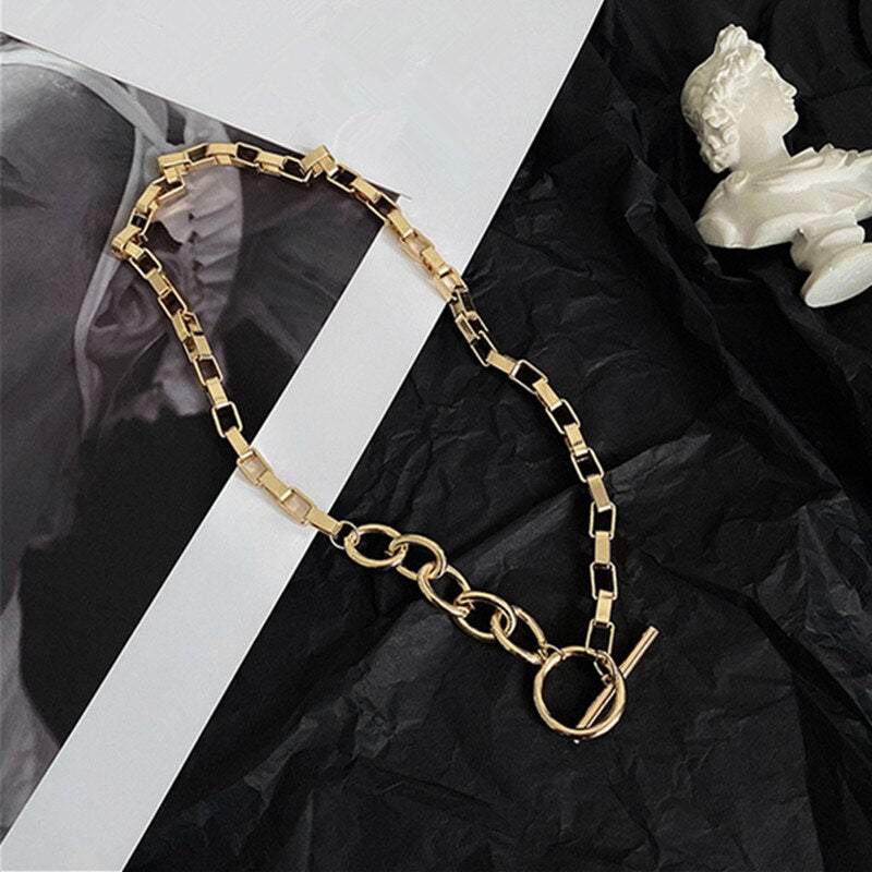 AOMU Exaggerated Gold Color Thick Chain Metal Necklace Hip Hop Sweater Chain for Women Trendy Jewelry Accessories Gifts Party