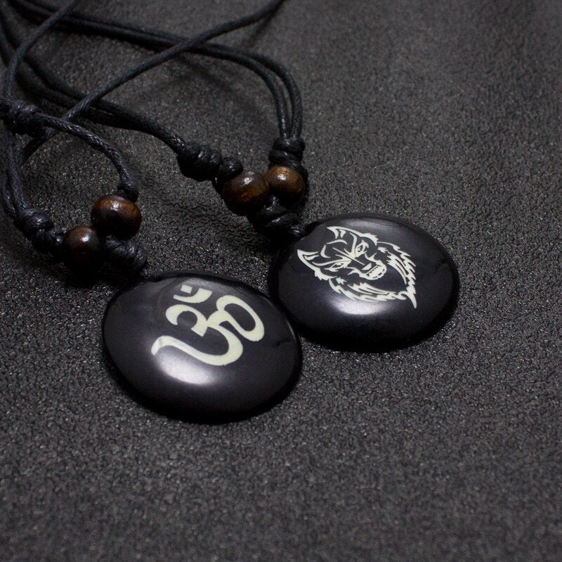 AUM OM Ohm Hindu Buddhist Hinduism Yoga India Yak Bone Carving Pendant Necklace Amulet Lucky Gift Tribal Jewelry
