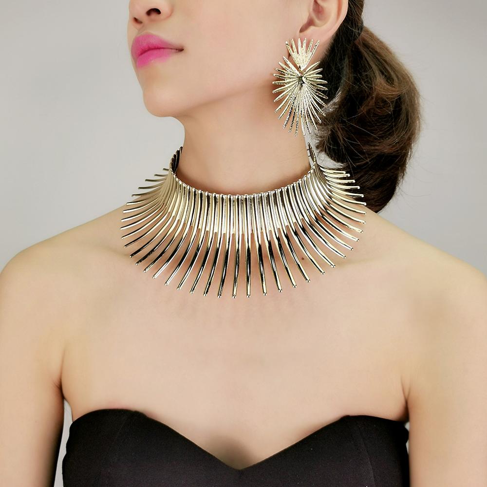 Africa Necklaces Jewelry Set Gold Color Metal Big Exaggerated Torque Choker Necklace Earrings Set Jewelry African Steampunk 2022