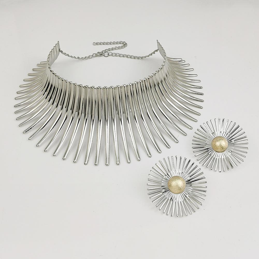 Africa Necklaces Jewelry Set Gold Color Metal Big Exaggerated Torque Choker Necklace Earrings Set Jewelry African Steampunk 2022