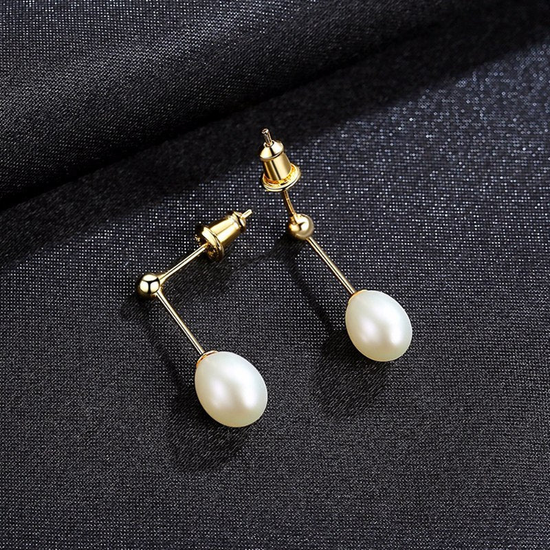 New Women's Earring Korean Fashion Jewelry Cute/romantic Natural Pearl Stud Earrings for Girl 925 Silver Aretes De Mujer