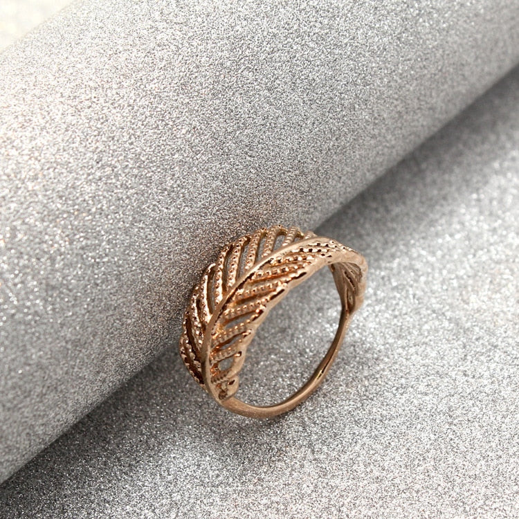 Aliexpress Hot Sell Vinntage Jewelry Accessories Flower Leaf Wedding Party Rings For Women Lad Gold Stainless Steel Ring Anillos