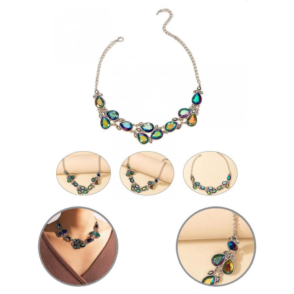 Alloy  Vintage Geometric Faux Crystal Necklace Art Decor Eco-friendly Women Necklace Attractive   for Lady