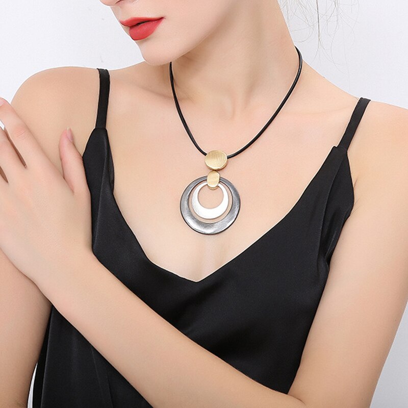 Amorcome PU Leather Statement Necklace Double Circle Round Pendant Neckalces Collier Girlfriend Gift Women Female Choker
