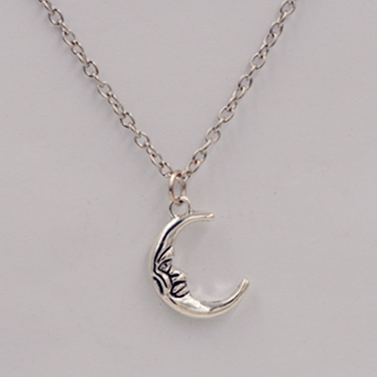 Antique Silver Color Sun Moon Pendants & Necklaces Lovers Retro Short Chain Choker Necklace Friends Women Jewelry A754