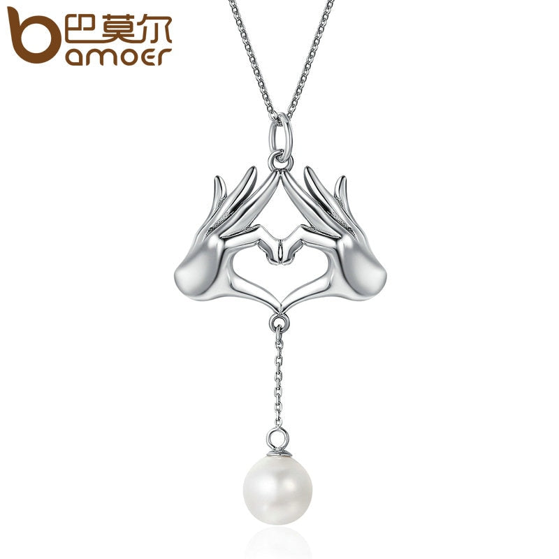 New Collection Silver Color Love You Hand Gesture Simulated Pearl Pendant Necklaces for Women Fashion Jewelry YIN064