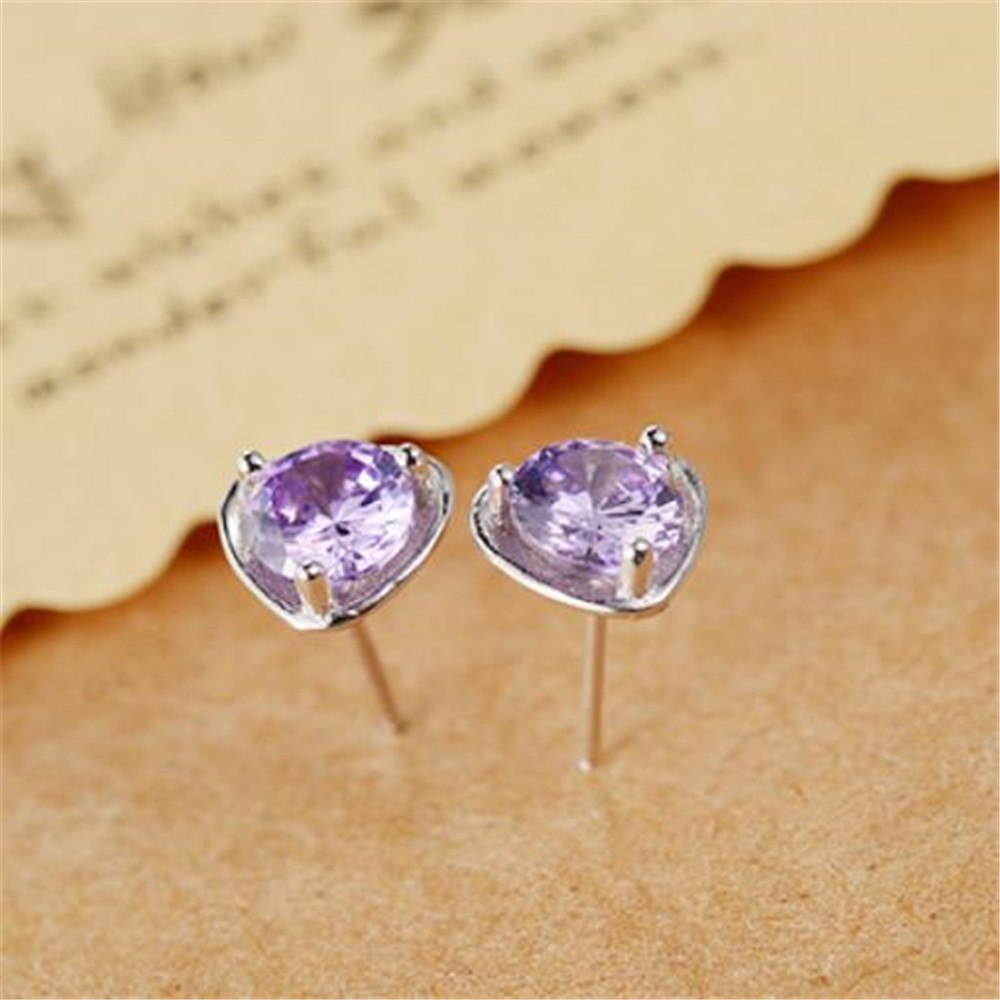 Women's S925 Sterling Silver Stud Earring Heart Shaped Amethyst Fashion Simple Silver Jewelry