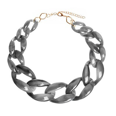 BOJIU 14 Color Cute Big Acrylic Choker Necklaces For Women Boho Gold Chain Plastic Punk Collar Necklace Lady Gift Jewelry NK1074