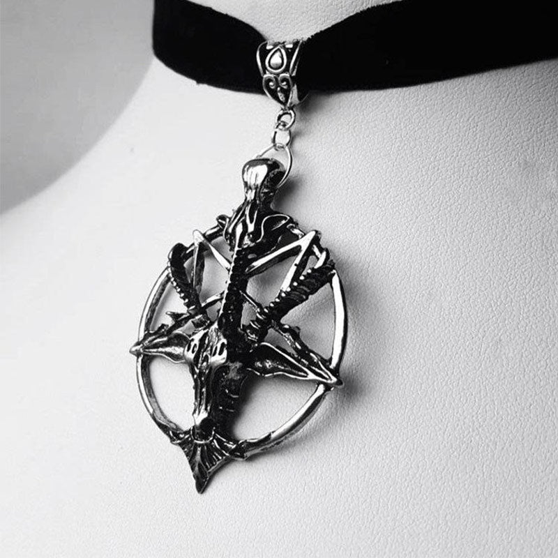 Baphomet Velvet Choker Vintage Kuroshitsuji Pentagram Skull Round Goat Head Necklace Devil Pan God Necklaces Hollow Sheep Skull