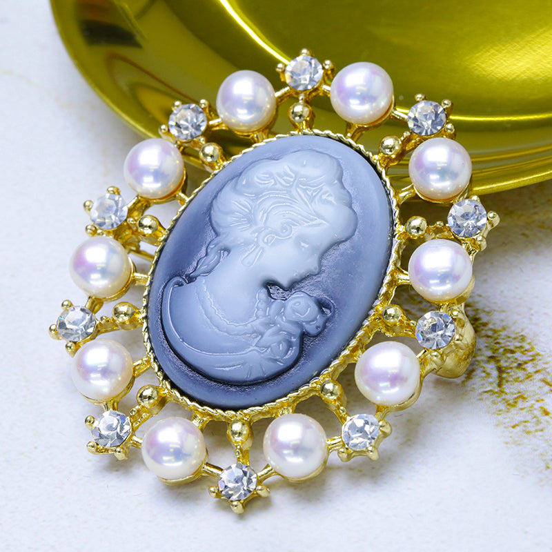 Two Functions 10 Real Pearls and Zircon Inlaid Around Embossed Brooch or Pendant 70cm Silver Chain