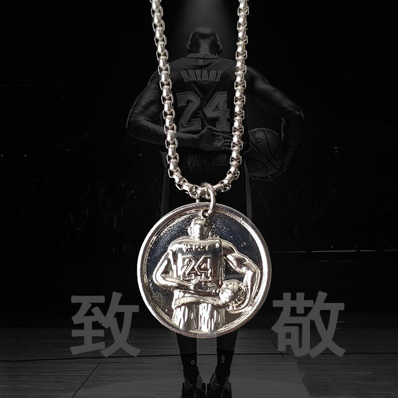 Basketballstarpays tribute to black lightning No.24 Kobe necklace commemorating Kobe spirit stainless steel pendant hanging male