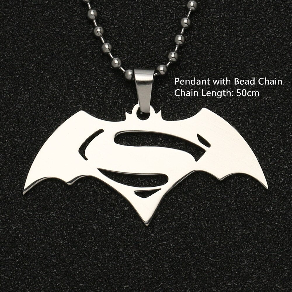 Bat Necklace Bruce Wayne Dark Knight Dawn of Justice Gotham Superhero Silver Color S Letter Pendant Jewelry Cosplay