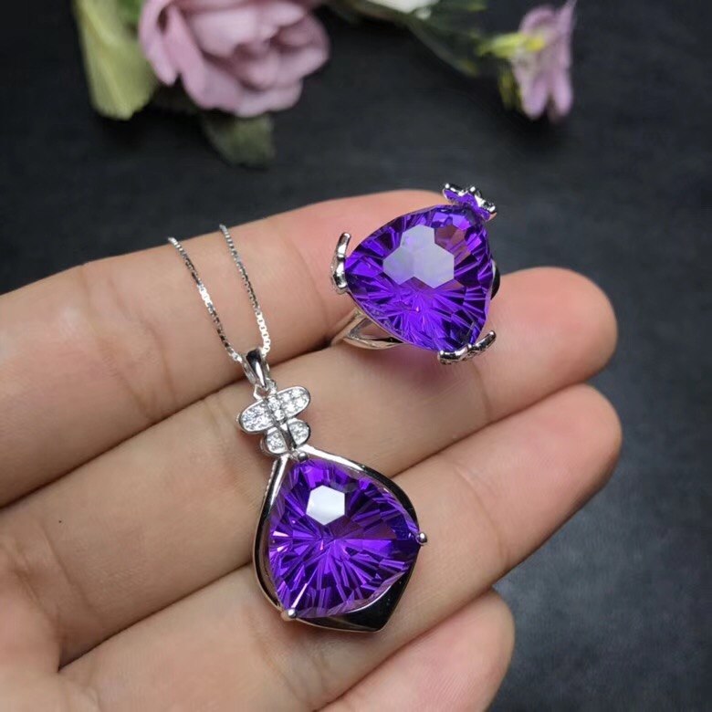 Beautiful blaze, 925 silver, Brazil Amethyst suit, large gemstone, amazing effect.