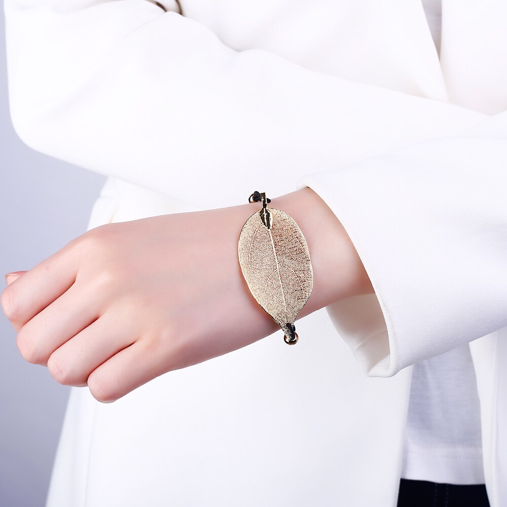 Big Artificial Leaves Bracelet Gold Silver Color Leaf Pendant Elastic Rope Chain Bracelets For Woman Jewelry Accessories