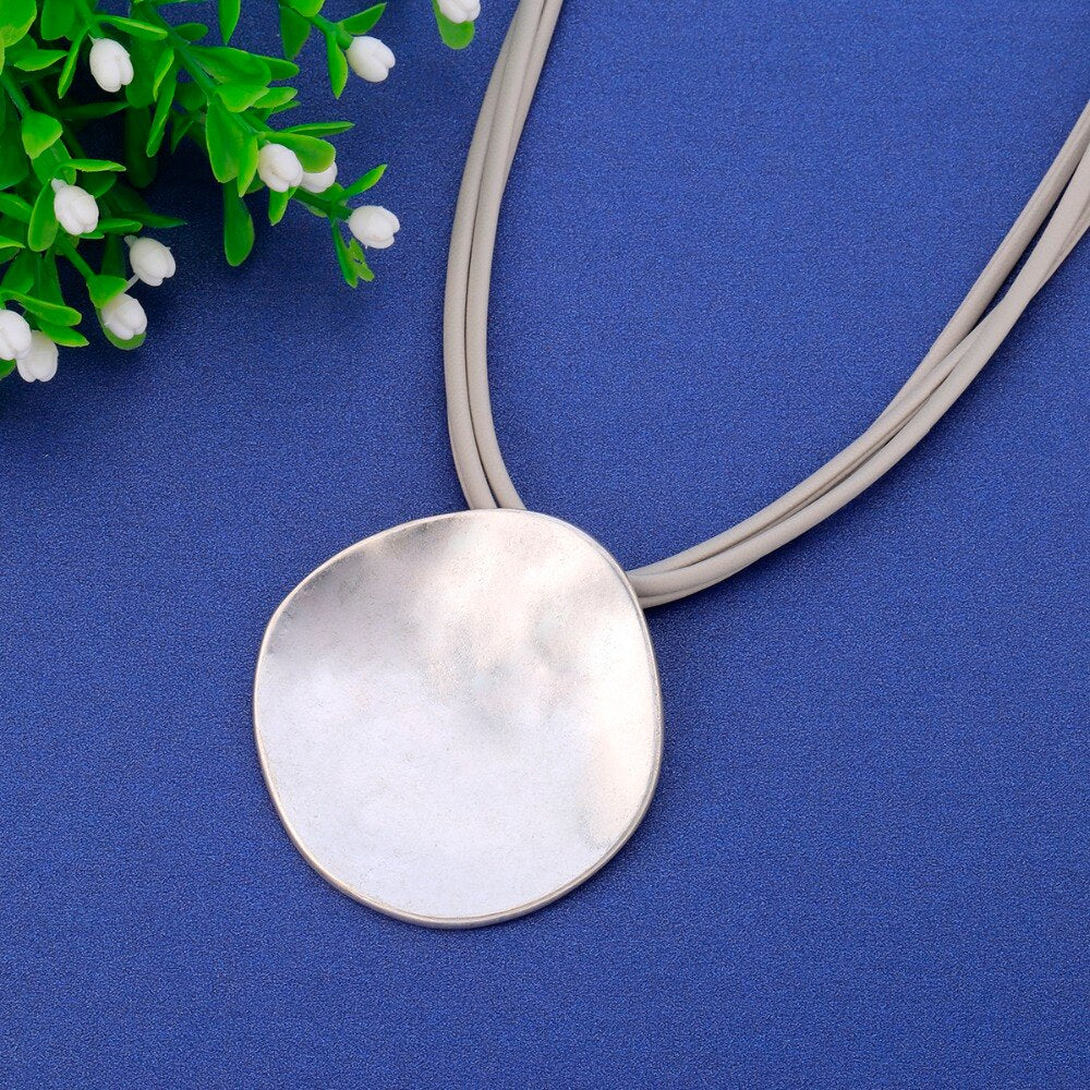 Big Round Color Choker Necklace Women Simple Black Leather Layered Chain Irregular Pendant Necklace 2019 Jewelry Gift