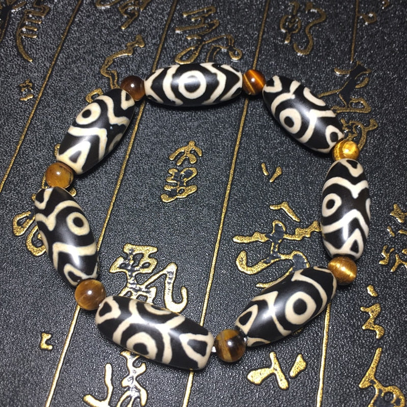 Black Chalcedony Ajustable Bracelet 3 Eyes Dzi Bead Amulet with Tiger Tooth Beads High Quality Bracelet Bring Good Luck