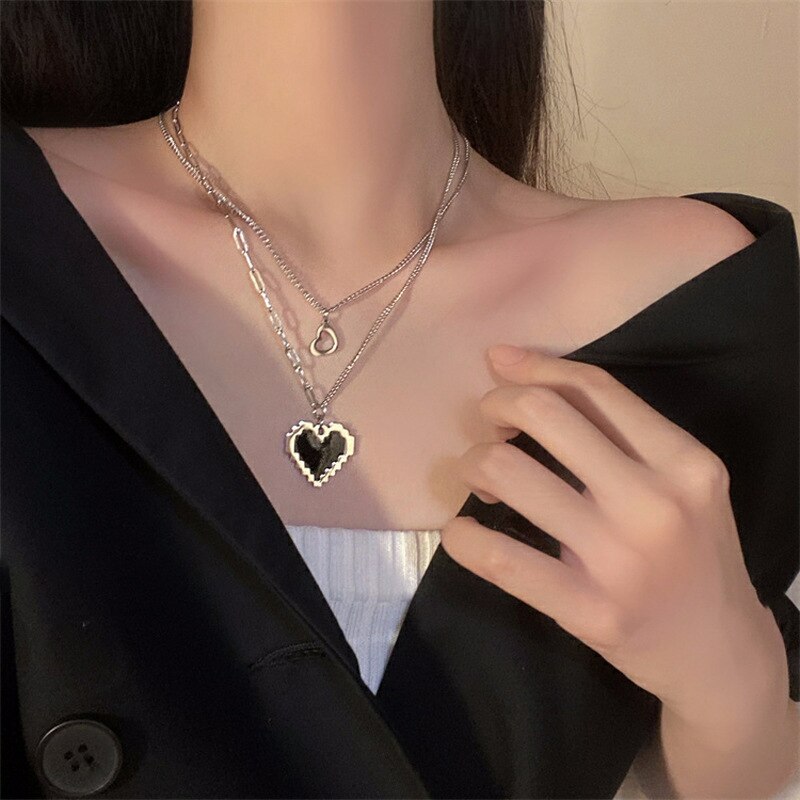 Black Mosaic Love Pixel Peach Heart Double Layer Necklace ins Cold Wind Hip Hop Pendant Accessories Clavicle Chain