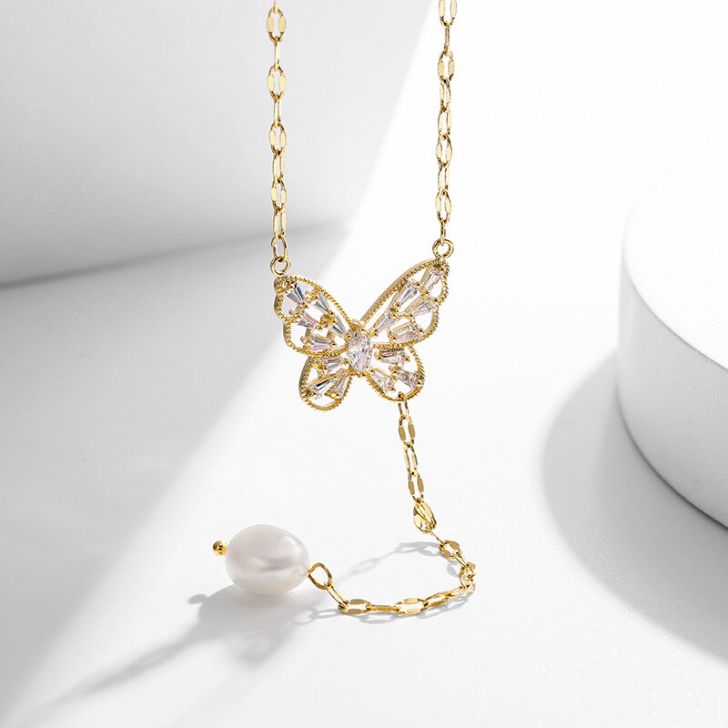 Butterfly Pendant Pearl Tassel Clavicle Chain Sweet Lovely Temperament Style Fine Workmanship Shining Like A Diamond