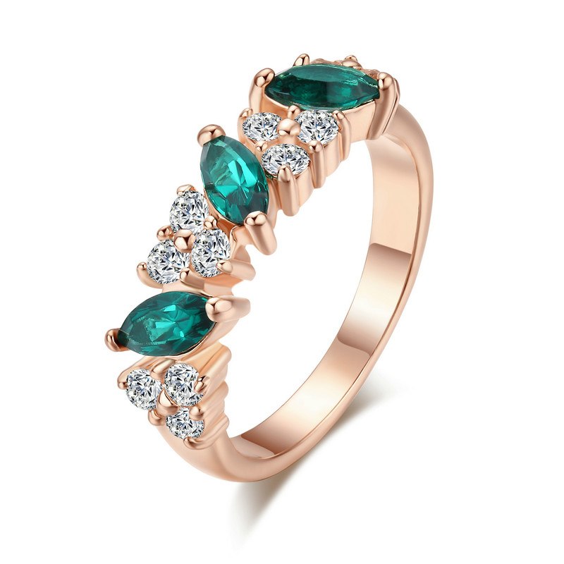 CC Vintage Rings For Women Trendy Jewelry Romantic Luxury Green Stone Ring Bridal Wedding Engagement Bijoux Femme CC1083