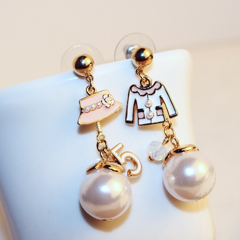 Women Irregular Hat Coat Earring Real Rose Gold Anti-Allergy Letter 5 cc Earring Female Party Fine Pearl Earring