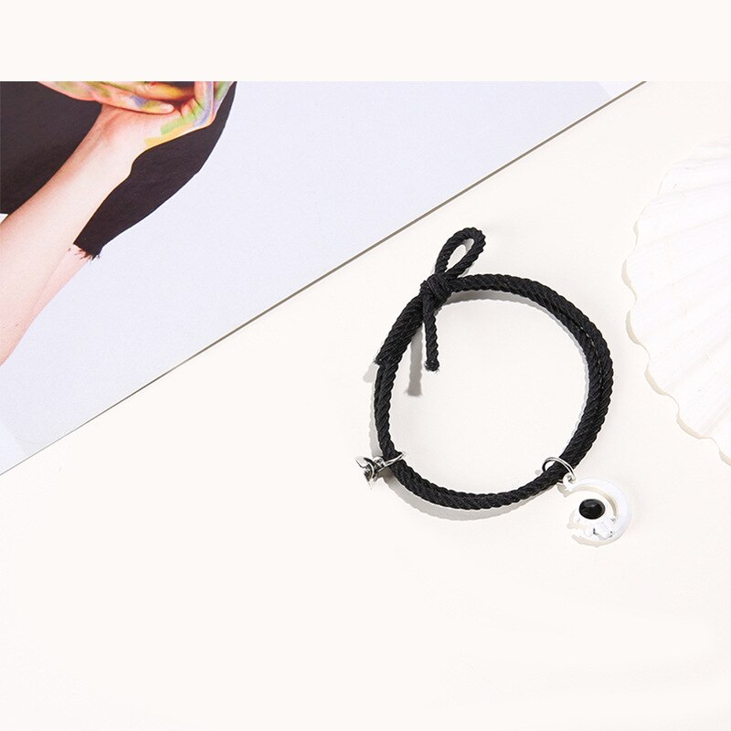 Cartoon Magnetic Couple Bracelets with Moon Robots Pendant Cute Mutually Attractive Friendship Rope Gifts for Friends TT@88
