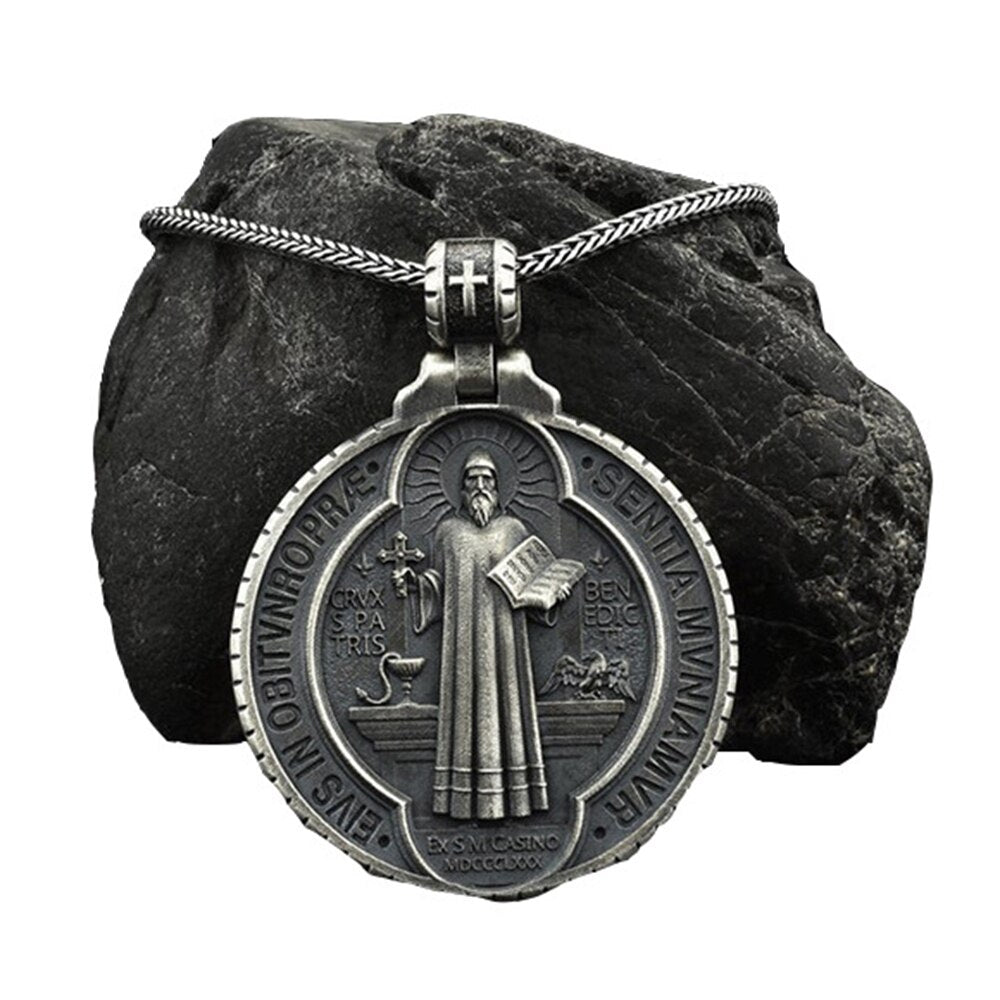 Catholic priest pendant necklace Christian religion chain necklace men's retro tag hip hop jewelry