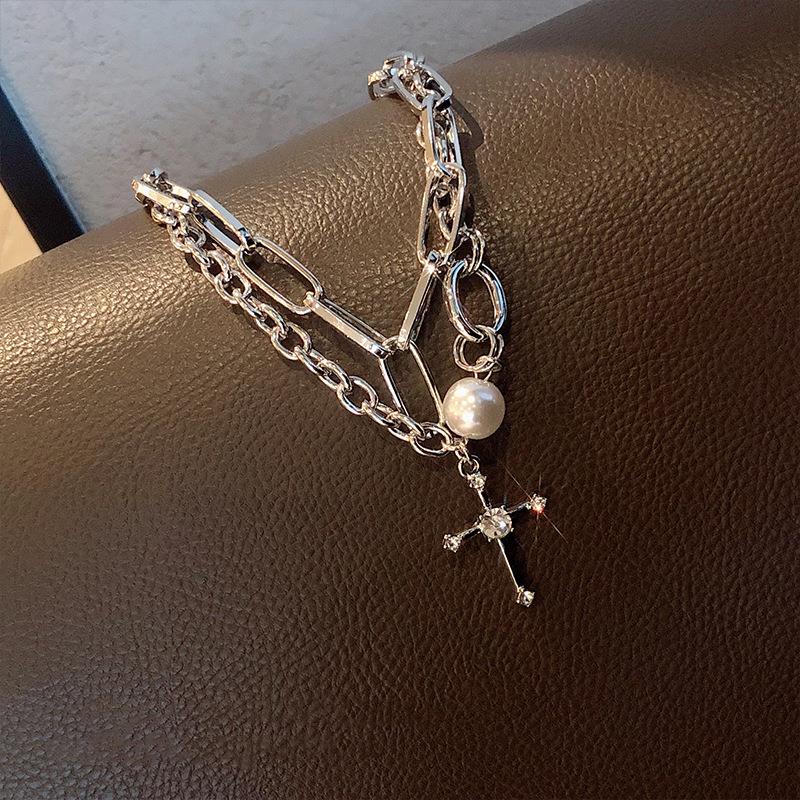 Chain Around the Neck Cross Necklace For Women Pendant Vintage Multilayer Jewelry Hip-Hop Gothic Style Clavicle Chokers