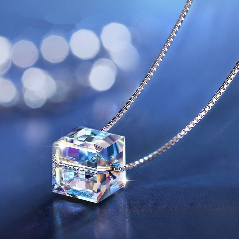 Chain Ladies Charm Necklace Jewlery Aurora Cube Sugar Pendant Necklace Austrian Dazzle Crystal Jewlery Collier Femme BFF