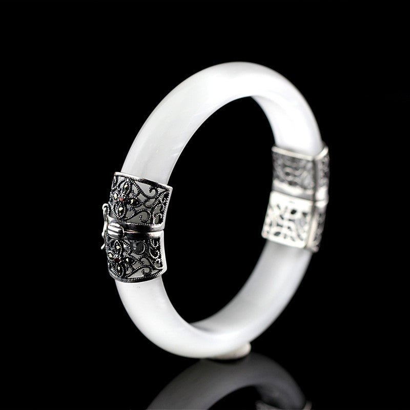 Character of silver products seiko S925 pure silver ornaments Thai silver refined lady white cat's eye opening bangle