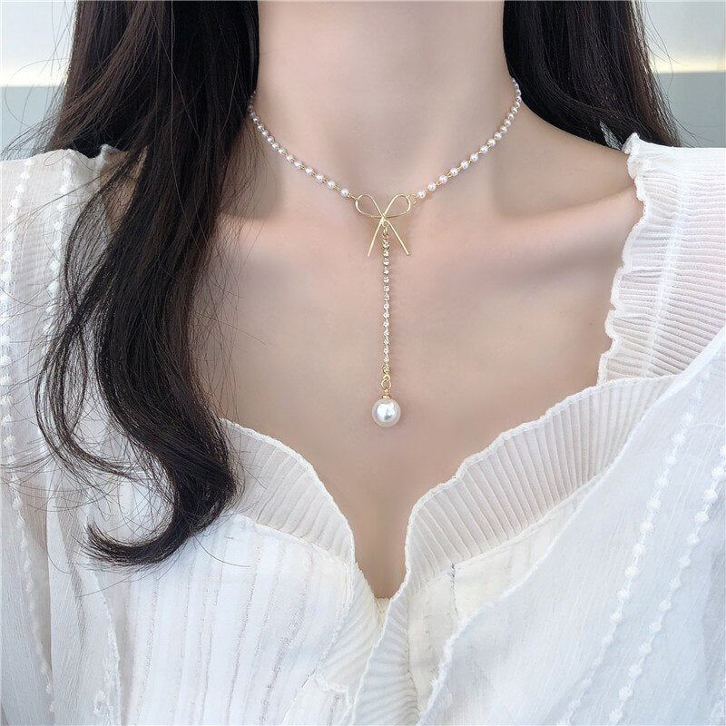 Charm Butterfly Necklace For Women Imitation Pearl Butterfly Pendant Clavicle Chain Choker Necklace Female Jewelry Gift