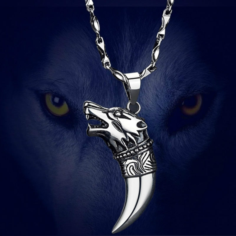 Charm Retro Cupronickel Silver Plated Spike Necklace Spike Shape Wolf Carving Pendant Sweater Chain Lucky Jewelry Accessories