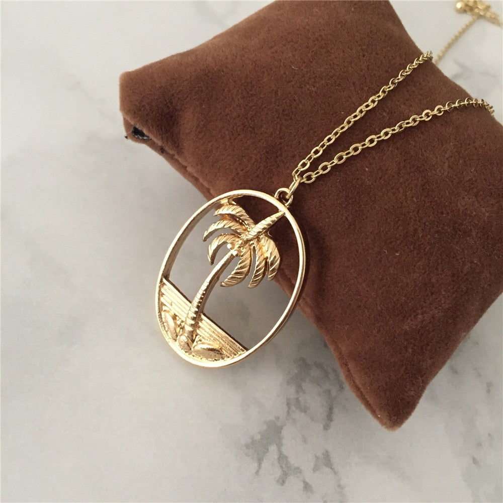 Chic Women Pendant Necklace for Beach Party Gold Color Coconut Palm Tree Shape Pendant Short Chain Necklace Party Jewelry