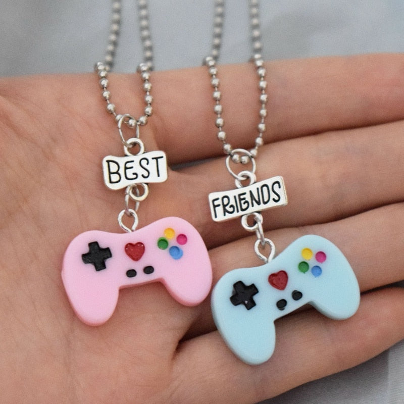 Best Friends Heart Pendant Necklaces - Purple, 2 Pack | Friend necklaces,  Best friend necklaces, Best friend jewelry